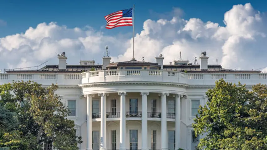 Senatorên Amerîkî banga rawestandina êrîşên ser Kurdan kir: Wê cezayên Şamê vegerin