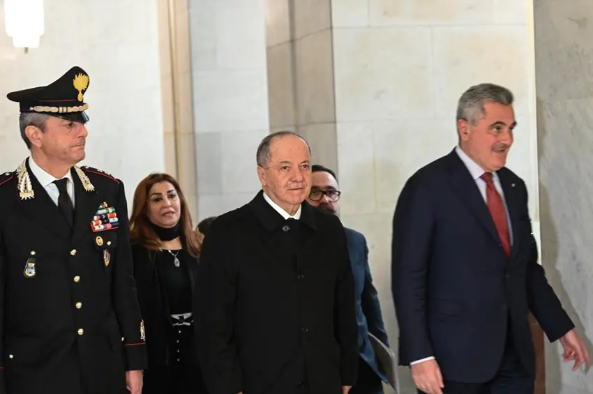 İtalya: Mesud Barzani'nin Suriye'deki Kürtleri korumadaki rolü takdire şayan