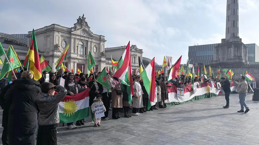 Kürdistan Diasporası'ndan Avrupa genelinde Rojava’ya destek eylemi
