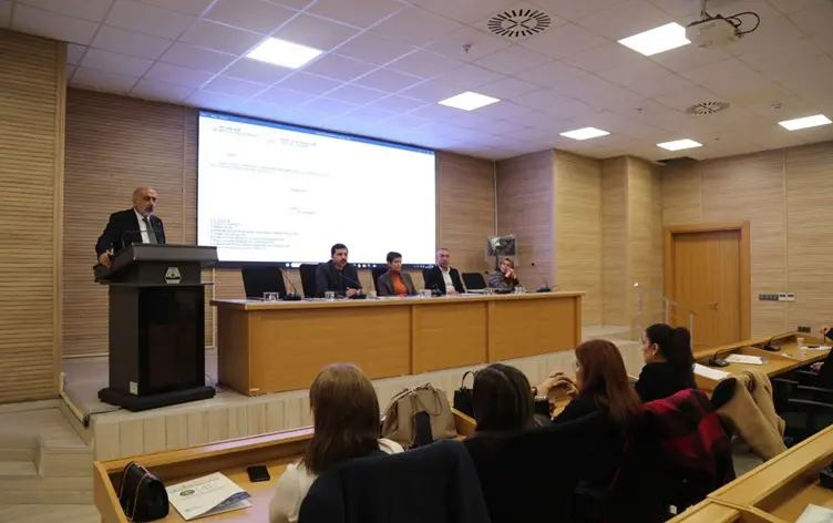 Diyarbakır’da Rojava’ya yardım için komisyon kararı