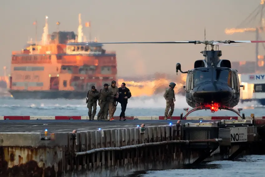 Nicolas Maduro li New Yorkê derdikeve pêşberî dadgehê