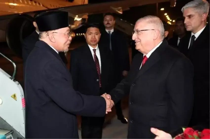 Serokwezîrê Malazyayê bi seredanekî fermî çû Tirkiyê