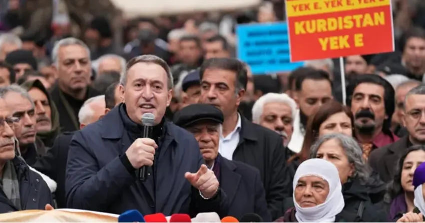 DEM Partiyê ji bo peymana Rojava spasiya Mesûd Barzanî kir