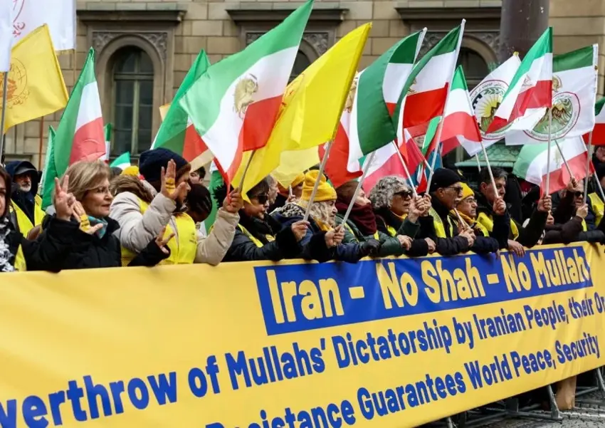 Li Munîhê rejîma Îranê hate protesto kirin