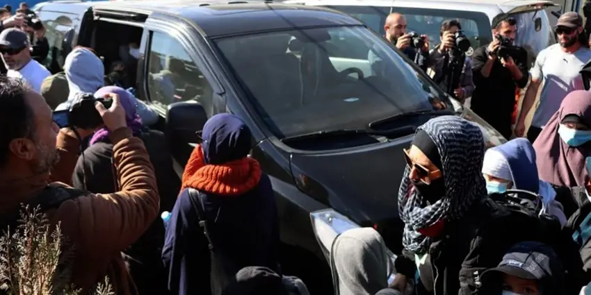 11 malbatên DAIŞê yên Awistralyayî dîsa vegeriyan Kampa Rojê