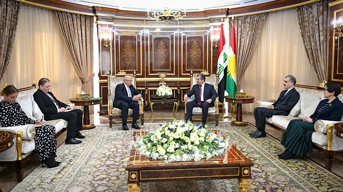 سەرۆکوەزیران و باڵیۆزی هەنگاریا جەختیان لە گرینگی بەهێزکردنی پەیوەندی دوو لایەنە کردەوە