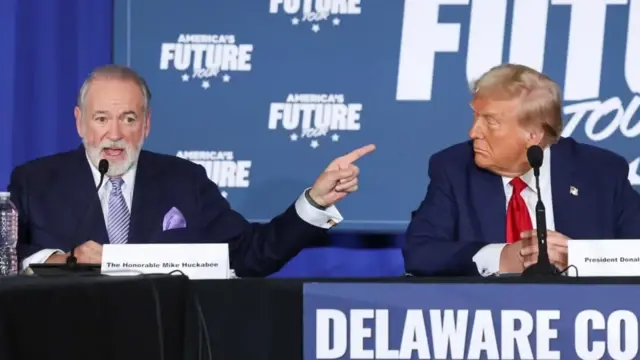 باڵیۆزی ئەمریكا لە ئیسڕائیل : ترامپ تەنیا بە تەسلیم بوونی یەکجاری کۆماری ئیسلامی ڕێککەوتنەکە قبووڵ دەکات