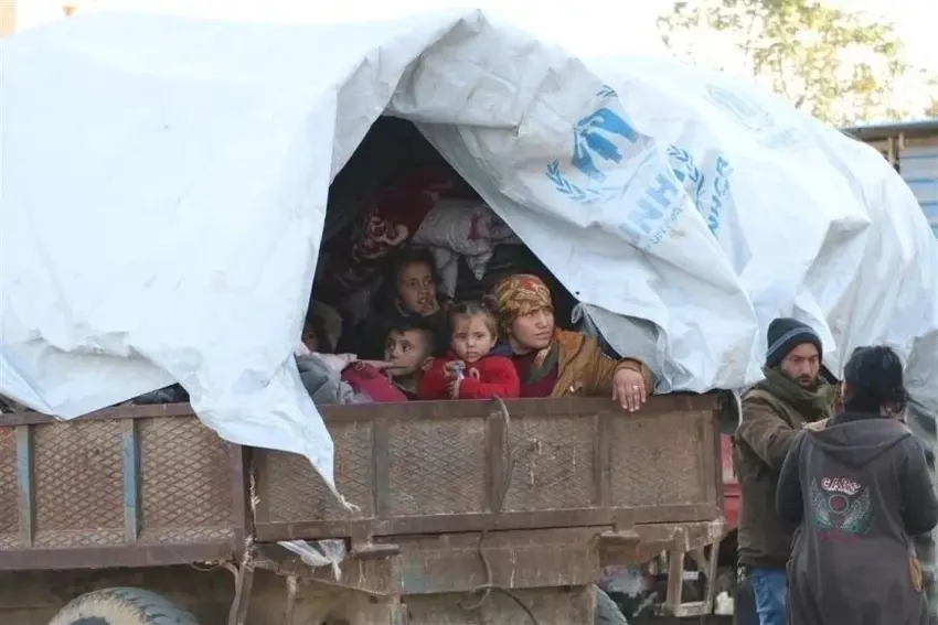 400 malbatên Efrînî ji bo vegera ser axa xwe amade ne