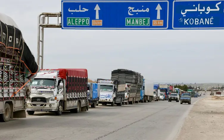 BM’den Kobani’ye 27 TIR’dan oluşan yeni yardım konvoyu