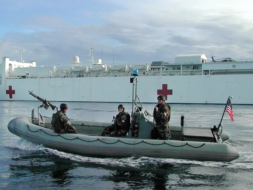 Grönland Trump’ın yolladığı hastane gemisini reddetti!