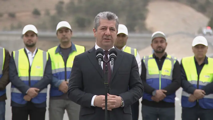 Başbakan Barzani: "Erbil-Gomespan yolu uluslararası standartlarda inşa edildi"