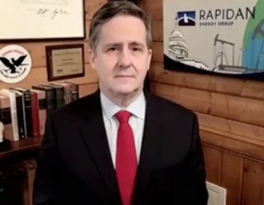 ڕاوێژکاری پێشووی ووزەی کۆشکی سپی : ئەگەری هێرشی ئەمریکا بۆ سەر ڕێژیمی ئێران لە سەدا ٧٥ ــە