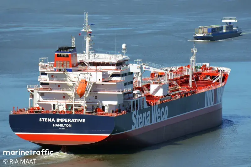 Dijberiya navbera Îranê û DYA germ dibe