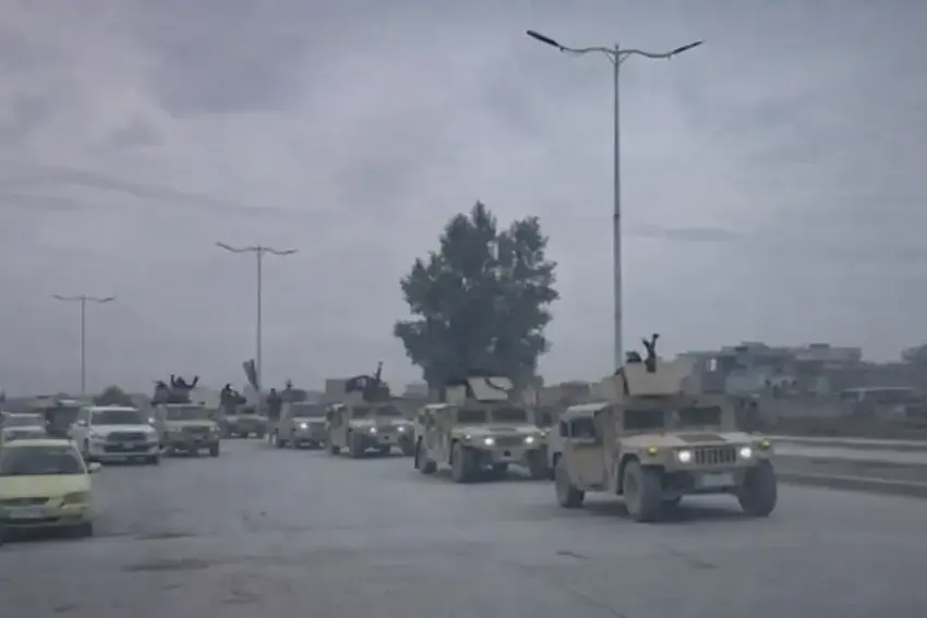 HSDyê ji navenda Hesekê çekên xwe yên giran vekişandin