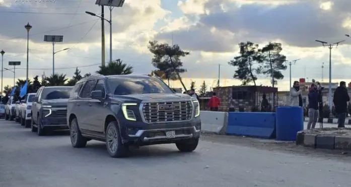 شاندێکی حکوومەتی سووریا سەردانی فڕۆکەخانەی قامیشلۆ دەکات