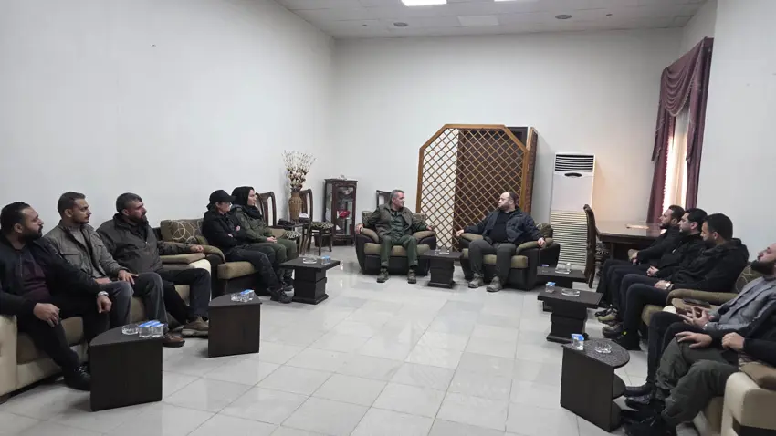 Balafirgeha Qamişloyê wê radestî Hikûmeta Şamê bê kirin: Hikûmet û HSDê civiyan