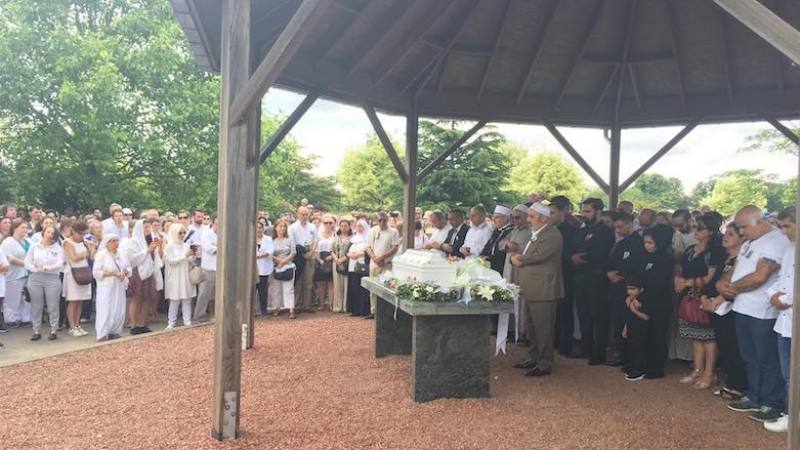 Belçika polisinin katlettigi Kürdistan’li çocuk defnedildi