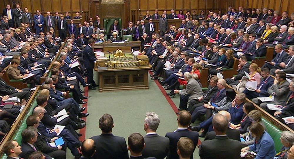 Wekîlên Îngîlîzan li ser Efrînê, Hikûmeta xwe rexne kirin.