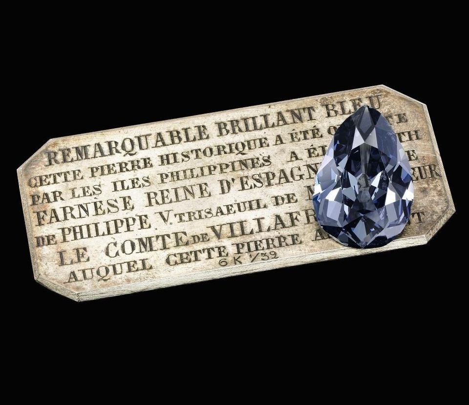 300 yillik kraliyet mücevheri satisa çikariliyor