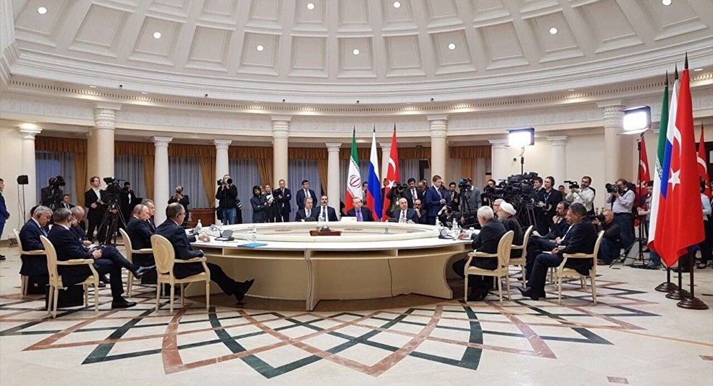 Garantorên Sûriyê li Soçiyê dicivin