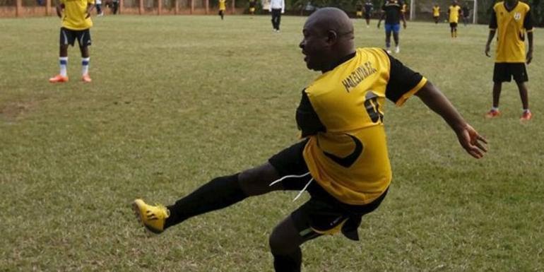 Devlet baskanina faul yapan oyuncular gözaltina alindi