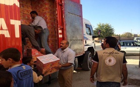 Efrin’lilere Barzani Vakfindan yardim