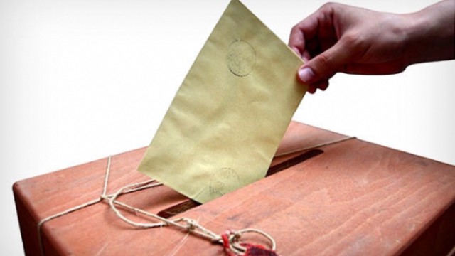 YSK seçime girebilecek partileri açikladi