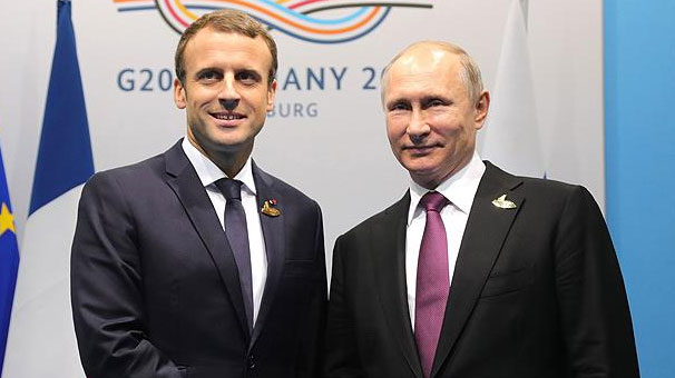 Macron ve Putin, Suriye'deki durumu görüstü