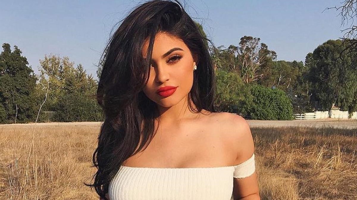 20 yasindaki Kylie Jenner’in dudak uçuklatan serveti