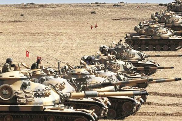 Rayedarê Tirk bo Reutersê: Wê Tirkiye li benda Amerîka be...