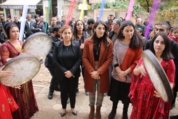 Komeleya Çand û Hunerê ya Mezopotamya vebû