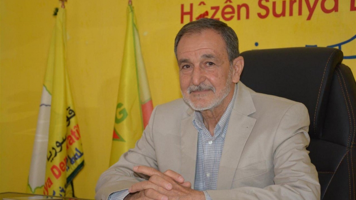 Rêveberiya Rojava besdarî civînên Komîteya Destûra Sûriyê dibe