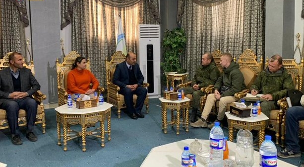 Sanda Rûsî bi rêveberiya siyasî ya Kobanî re civiya