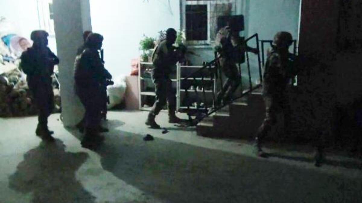 Li Batmanê bi sedema xwepêsandanên 6 sal berê 30 kes hatin binçavkirin