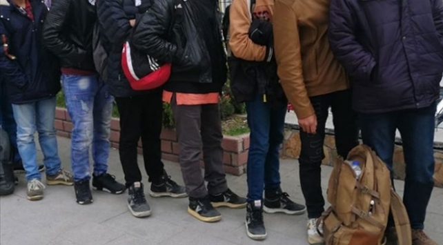 Li bajarê Bedlîsê 69 koçber hatin girtin