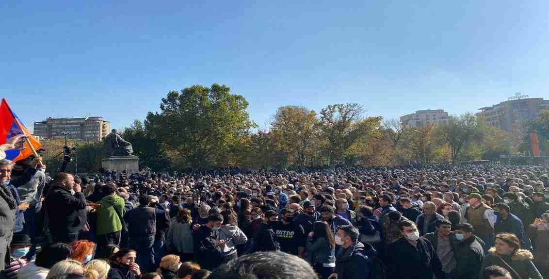 Xwepêsandêr ketin nav baregeha hukumeta Ermenistanê