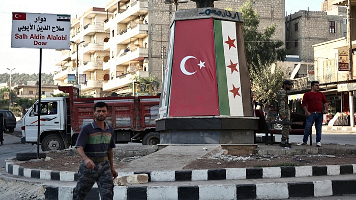 SOHR: Pistî revandina wê 4 çekdaran destdirêjî li keçeke Efrînî kir