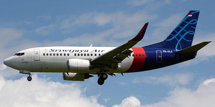 Balafira rêwiyan ya Endonezyayê ket deryayê