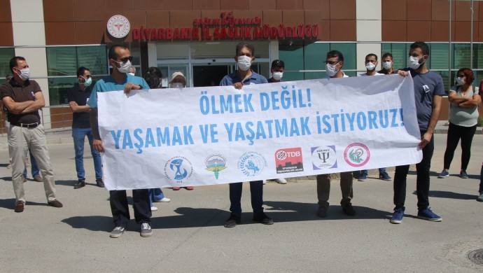 Li Diyarbekirê 7 doktor û karmendên tenduristiyê ji koronayê can dan