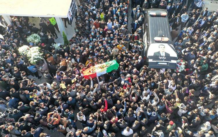 Cenazeyê Firset Sofî bi besdariyeke mezin a xelkê Hewlêrê hat vesartin