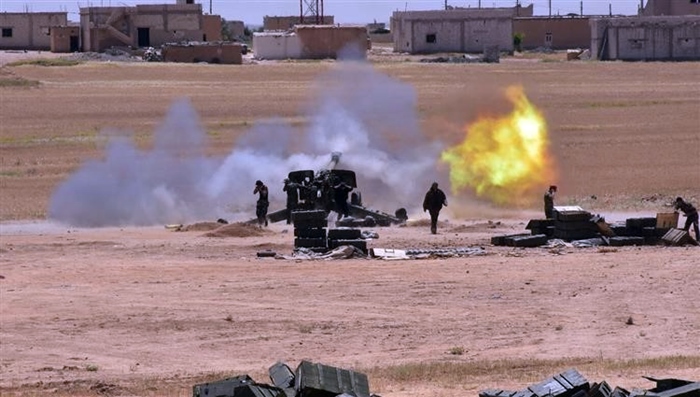 SOHR: Di 48 saetan de ji rejîma Sûrî û DAISê 33 kes kustin