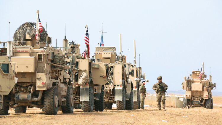 Di rojekê de du caran bombe bi karwanên hevpeymaniyê de hatin teqandin