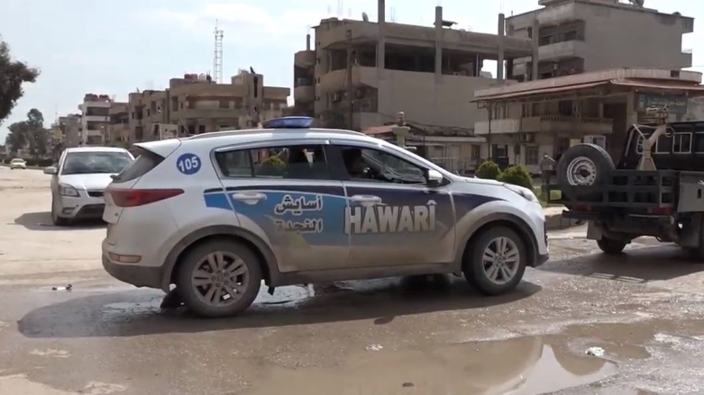 Asayîsa Rojava bi sasî li karwana Rêveberê Dêrazorê xist: 1 kustî, 3 birîndar