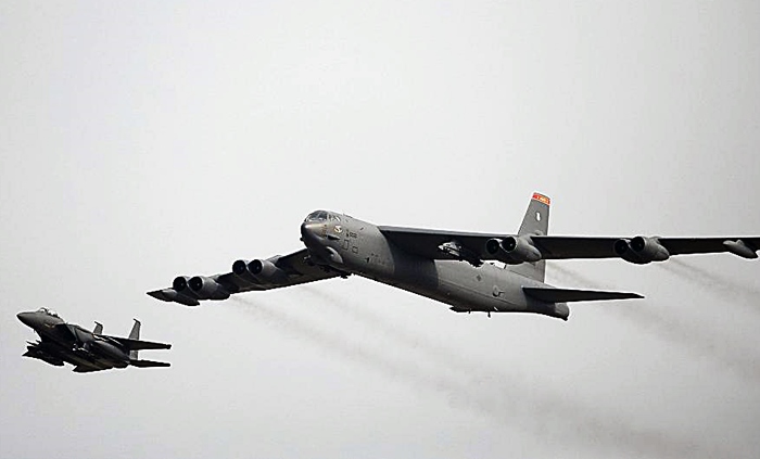 2 balafirên B-52 yên Amerîkî ji ser Îsraîlê ve derbasî Kendava Besrayê bûn