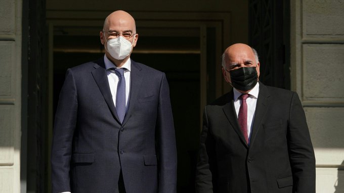 Fuad Husên û Wezîrê Derve yê Yûnan civiyan