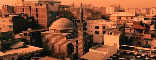 Kardes Turkuler bo bîranîna Tahîr Elçî stranek bi navê ''Hewar'' belav kir