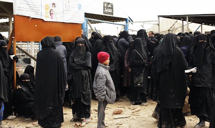 Ji pispor û sarezayên NY bangewaziya kampên malbatên DAISê yên Rojavayê Kurdistanê