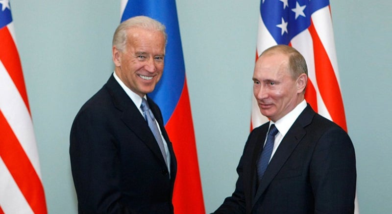 Putin pistî fermîbûna seroktiya wî Joe Biden pîroz kir