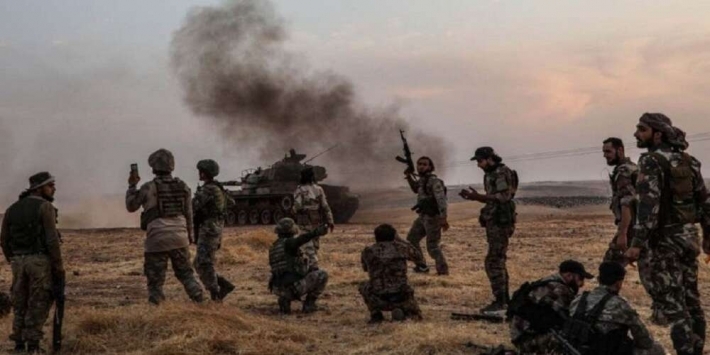 Artêsa Tirk û komên girêdayî wê êrîsî gundewarê Minbicê kirin