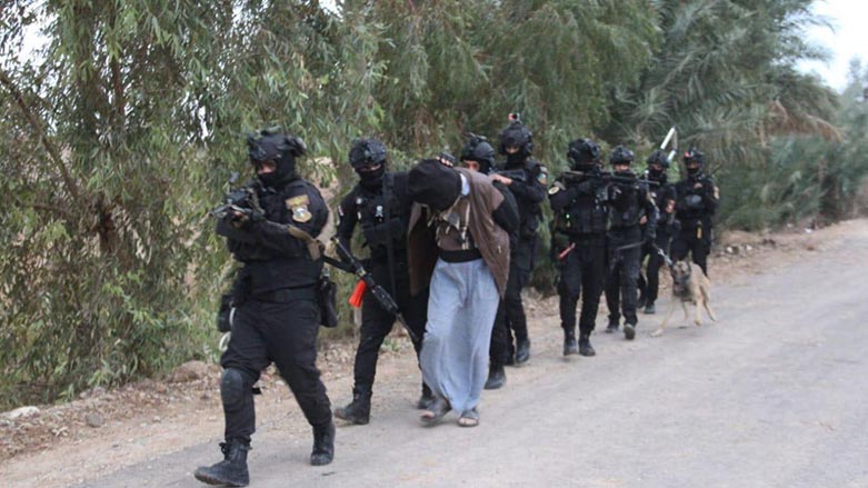 Artêsa Iraqê li Neynewayê 5 terorîstên DAISê girt